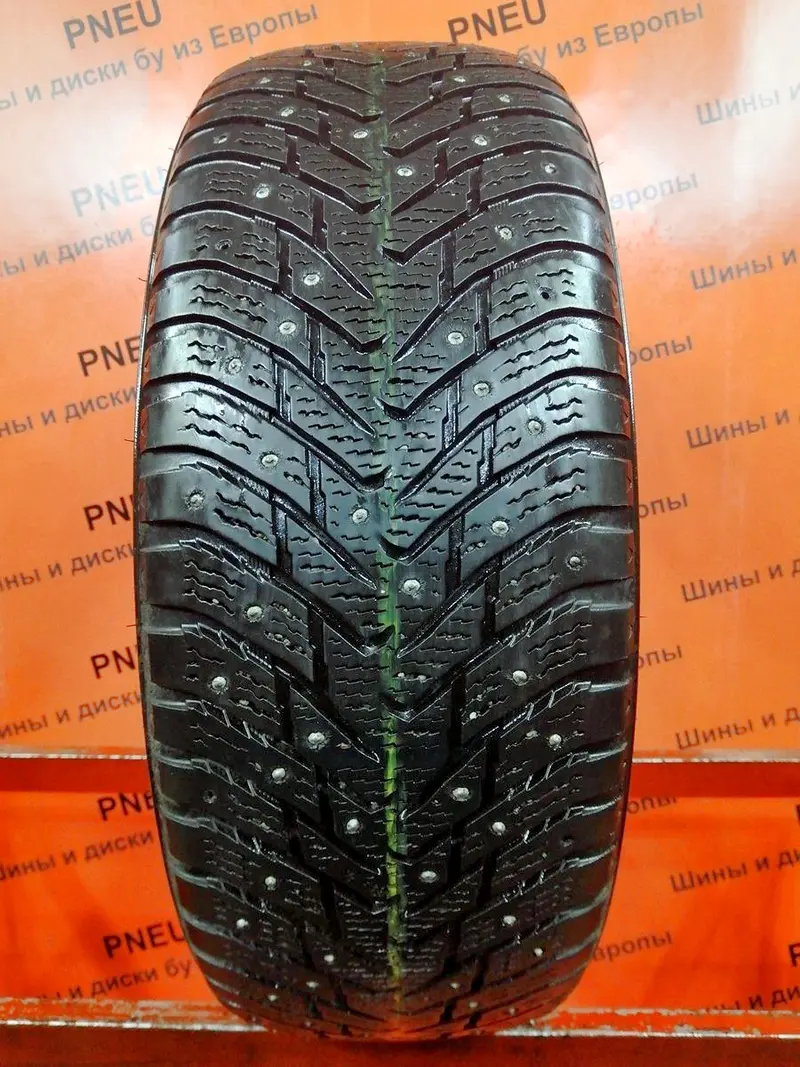 Б/у шина 235/55 R17 Nokian Hakkapeliitta 8 SUV