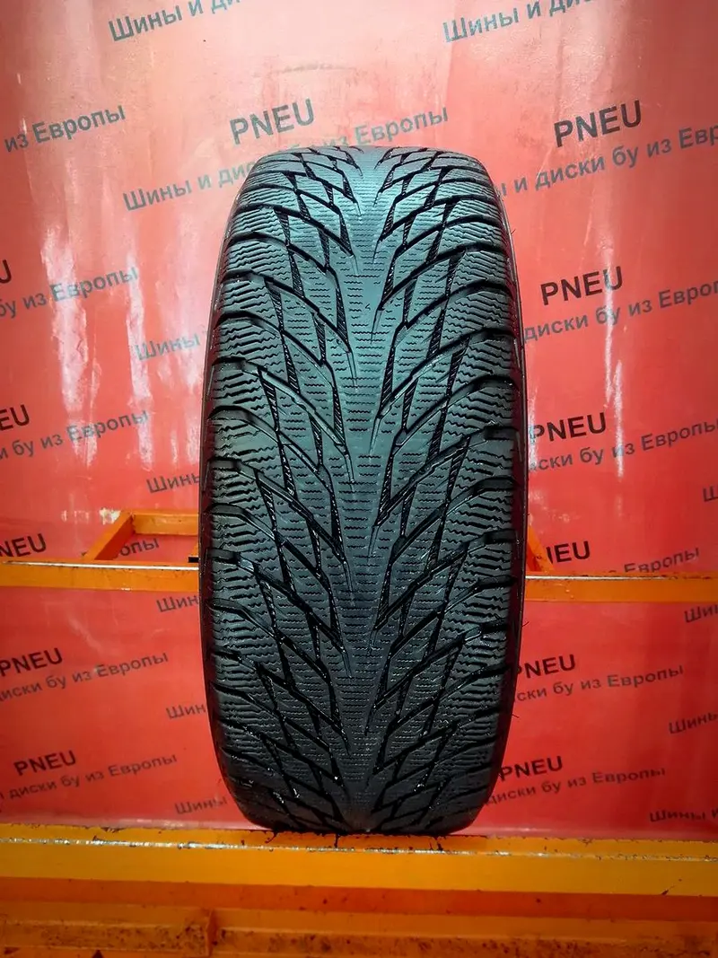 Б/у шина 235/55 R17 Nokian Hakkapeliitta R2