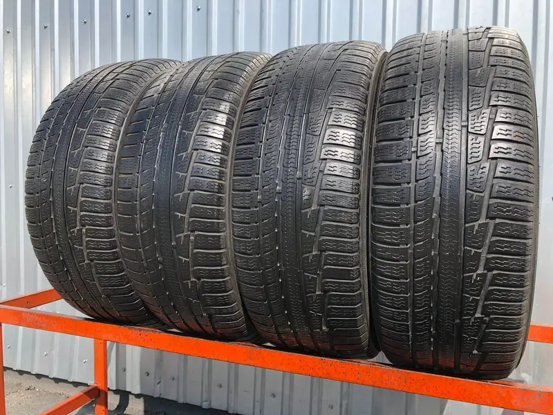 Комплект б/у шин 235/55 R17 Nokian WR A3, фото 1