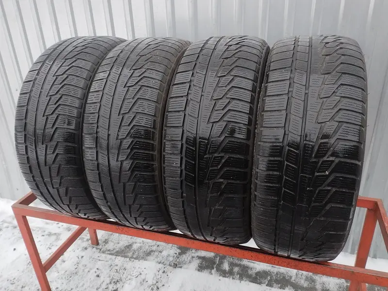Комплект б/у шин 235/55 R17 Nokian WR G2