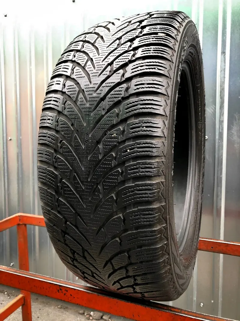 Б/у шина 235/55 R17 Nokian WR SUV 4