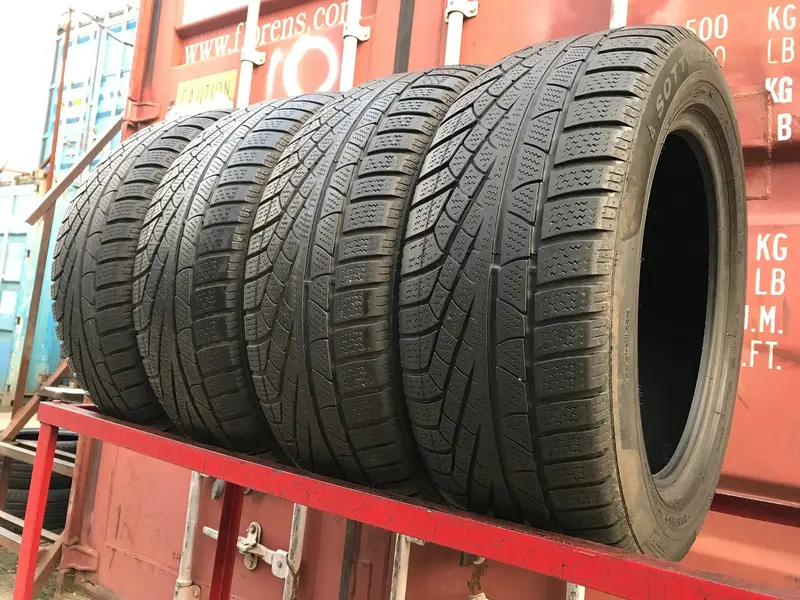 Комплект б/у шин 235/55 R17 Pirelli Winter 210 Sottozero, фото 1