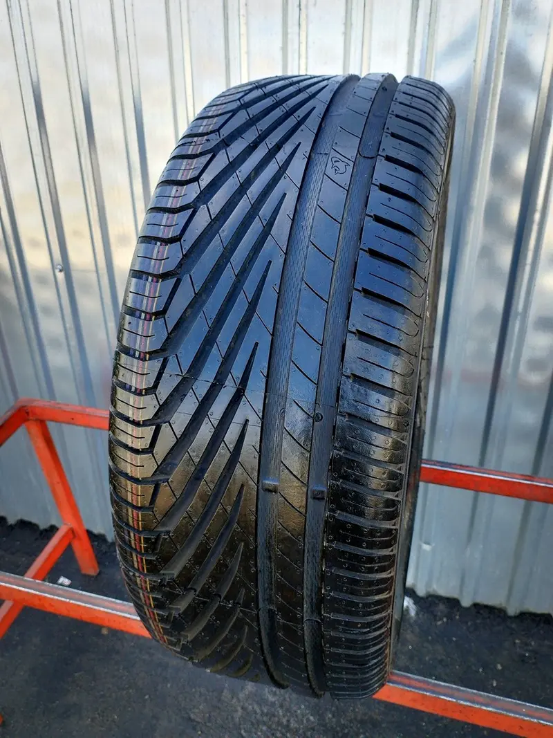 Б/у шина 235/55 R17 Uniroyal Rain Sport 3, фото 1