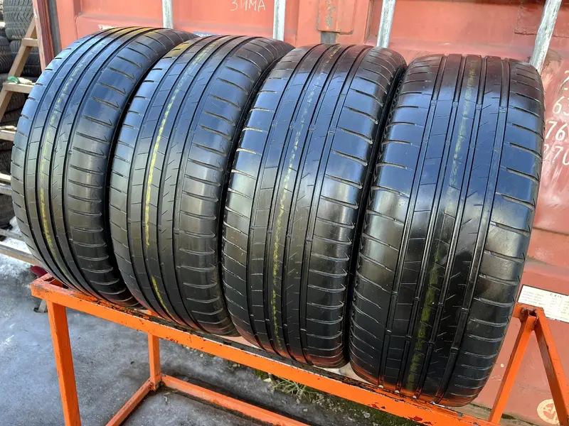 Комплект б/у шин 235/55 R18 Bridgestone Alenza 001