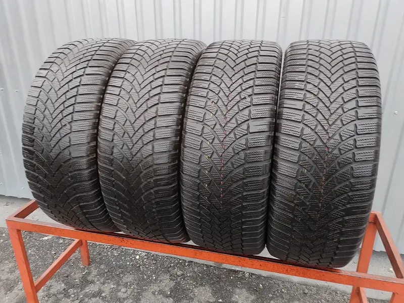 Комплект б/у шин 235/55 R18 Bridgestone Blizzak LM-005