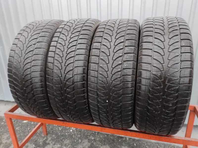 Комплект б/у шин 235/55 R18 Bridgestone Blizzak LM-80 EVO, фото 1