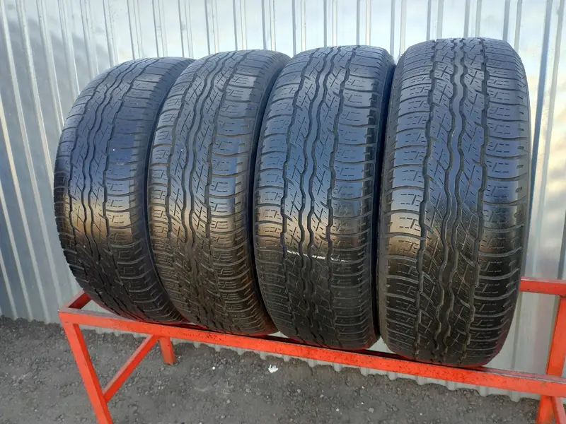 Комплект б/у шин 235/55 R18 Bridgestone Dueler H/T 687