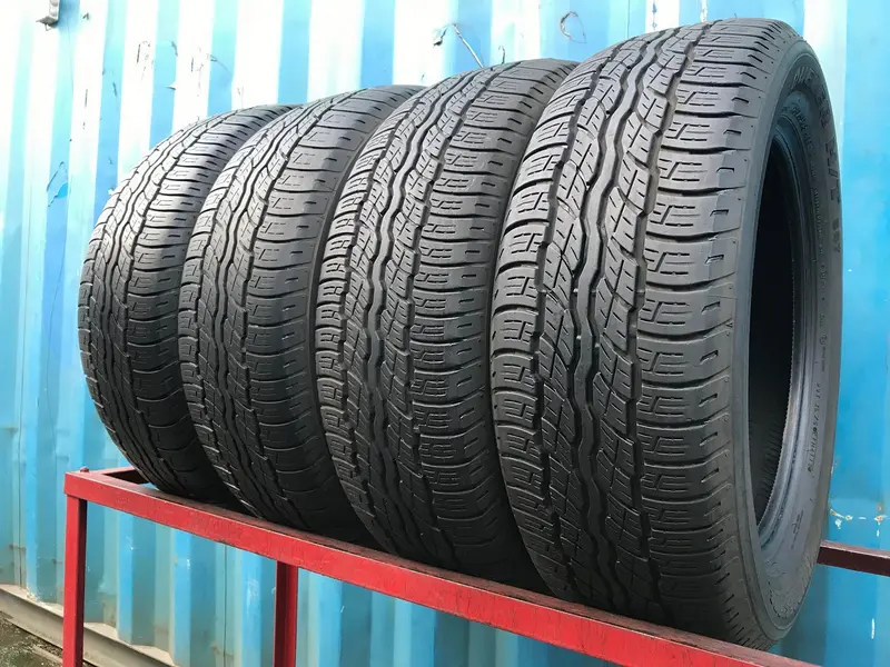Комплект б/у шин 235/55 R18 Bridgestone Dueler H/T 687
