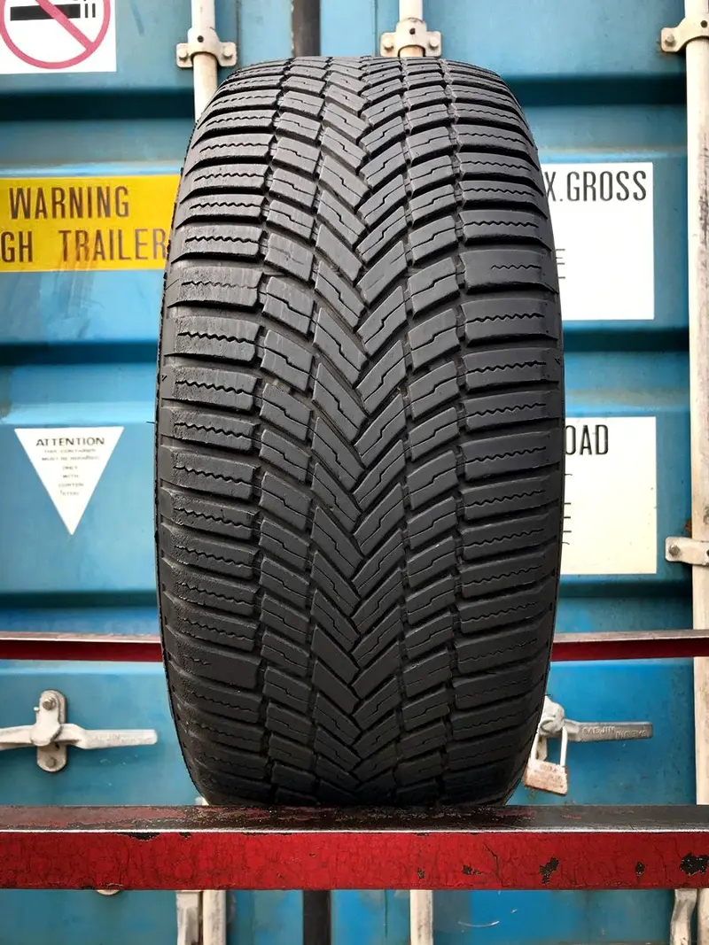 Б/у шина 235/55 R18 Bridgestone Weather Control A005, фото 1