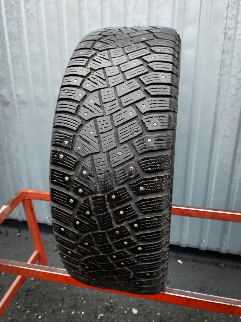 Б/у шина 235/55 R18 Continental IceContact 2 SUV