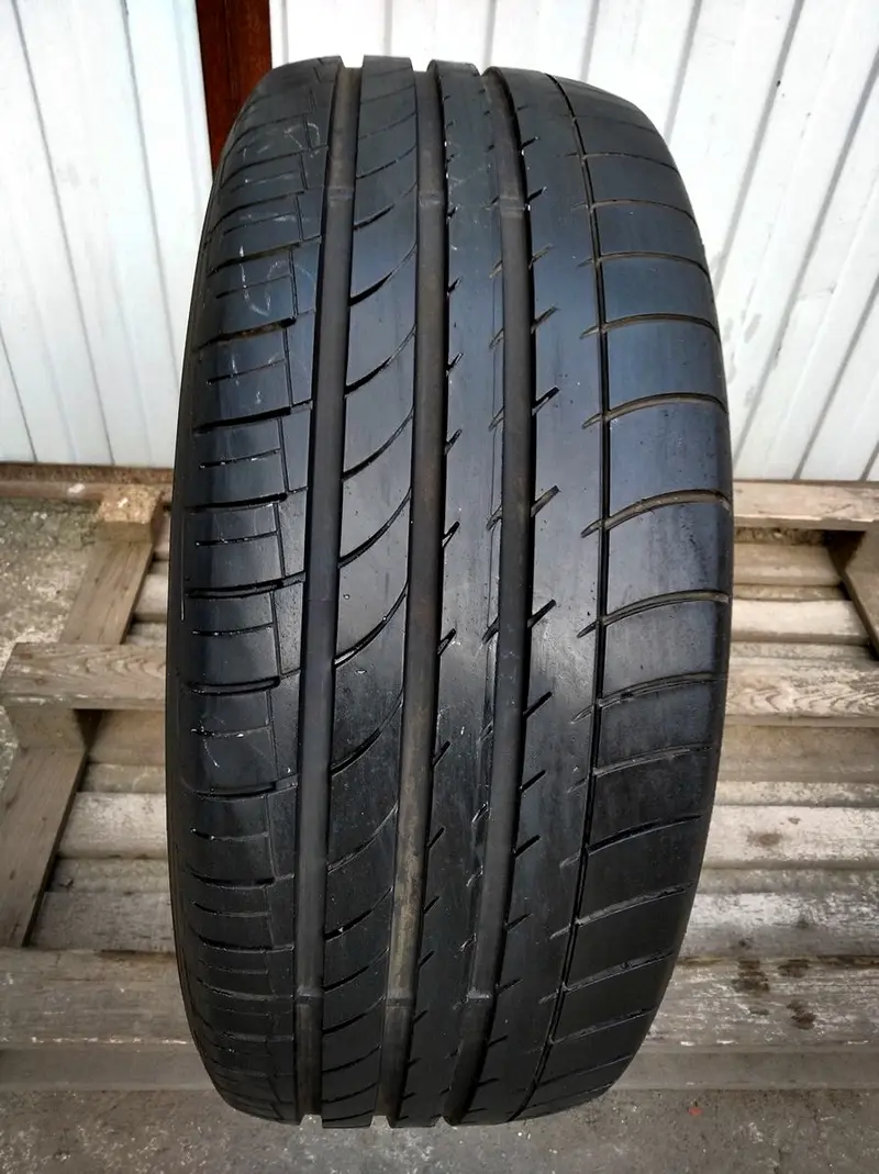 Б/у шина 235/55 R18 Dunlop SP Quattromaxx