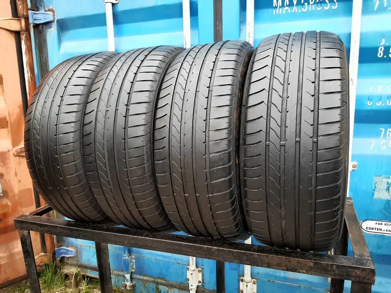 Комплект б/у шин 235/55 R18 Goodyear EfficientGrip