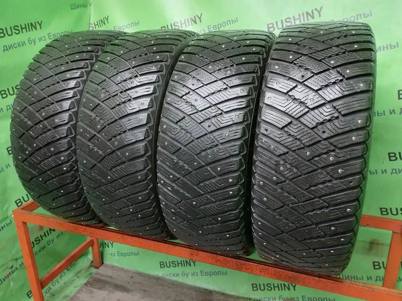 Комплект б/у шин 235/55 R18 Goodyear Ultra Grip Ice Arctic