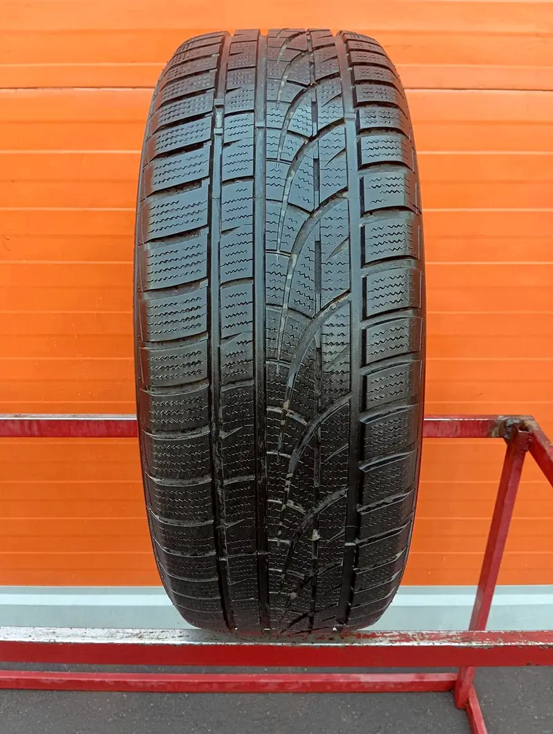 Б/у шина 235/55 R18 Hankook Winter I Cept Evo W310, фото 1