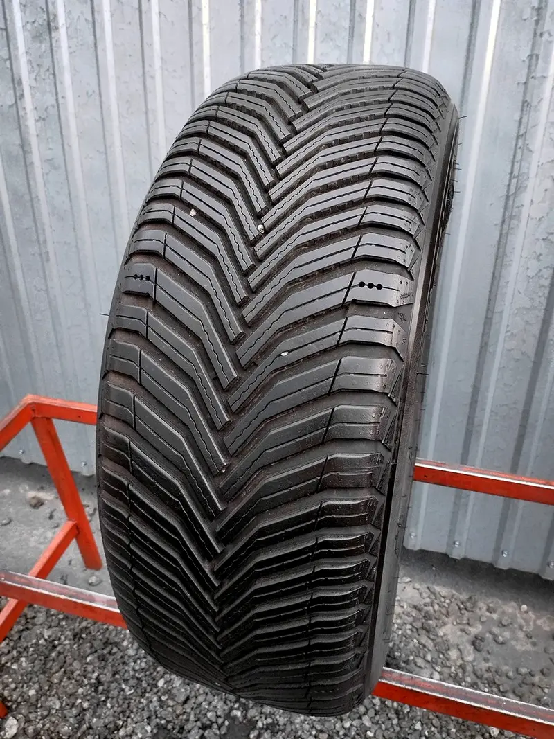 Б/у шина 235/55 R18 Michelin CrossClimate 2