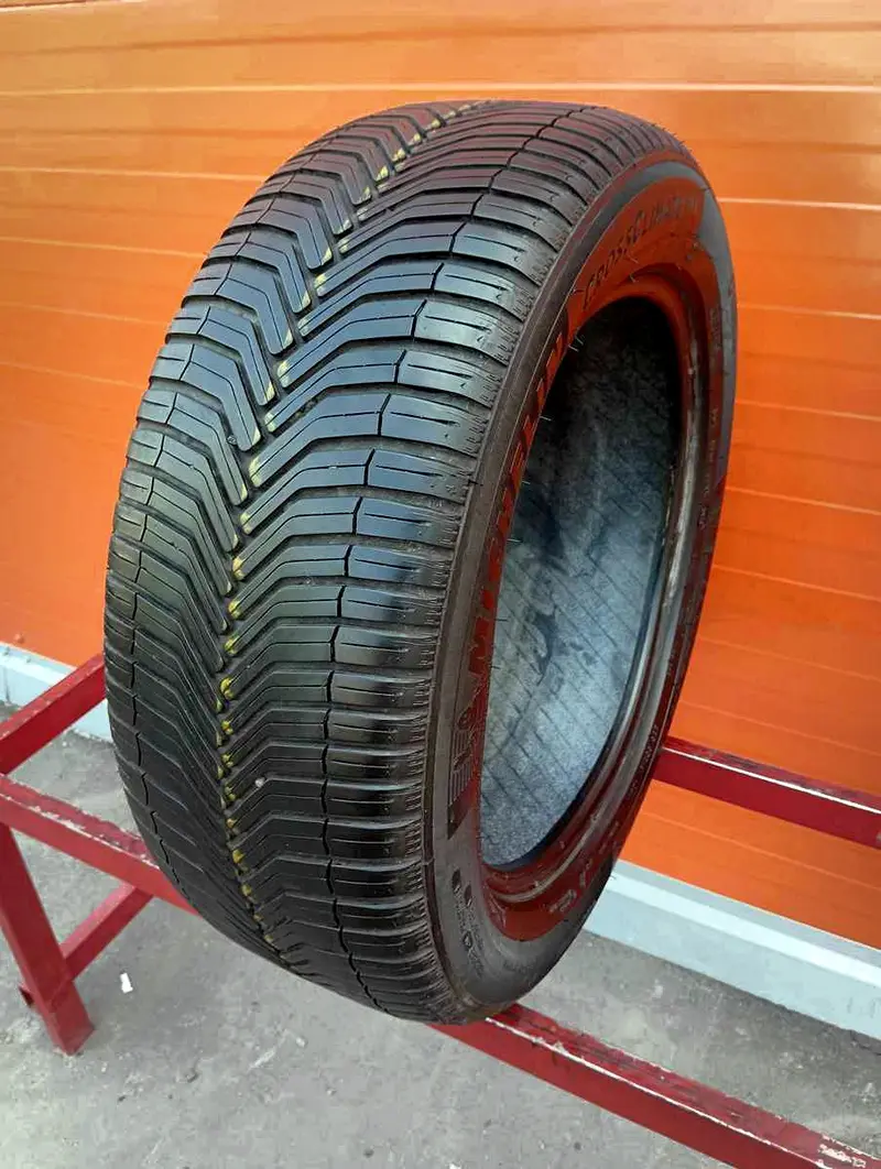 Б/у шина 235/55 R18 Michelin CrossClimate SUV