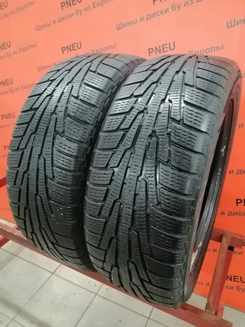 Пара б/у шин 235/55 R18 Nokian Hakkapeliitta R SUV