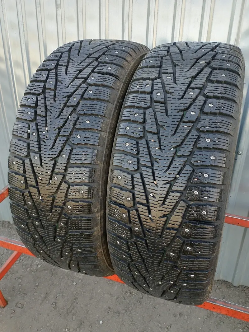 Пара б/у шин 235/55 R18 Nokian Nordman 7