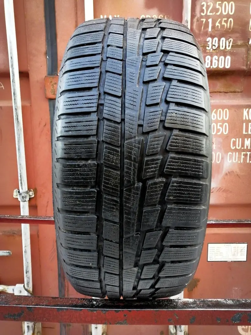 Б/у шина 235/55 R18 Nokian WR G2