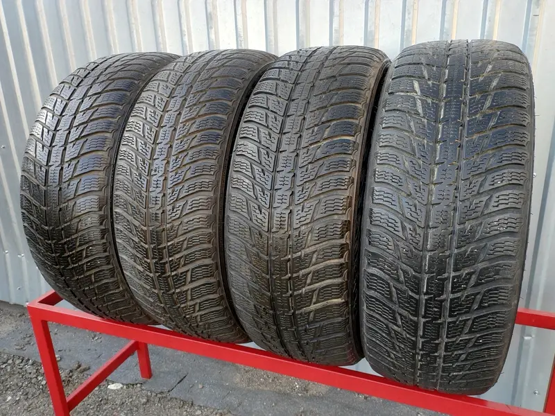 Комплект б/у шин 235/55 R18 Nokian WR SUV 3