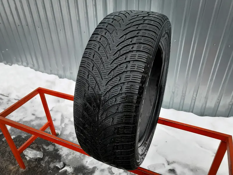 Б/у шина 235/55 R18 Nokian WR SUV 4