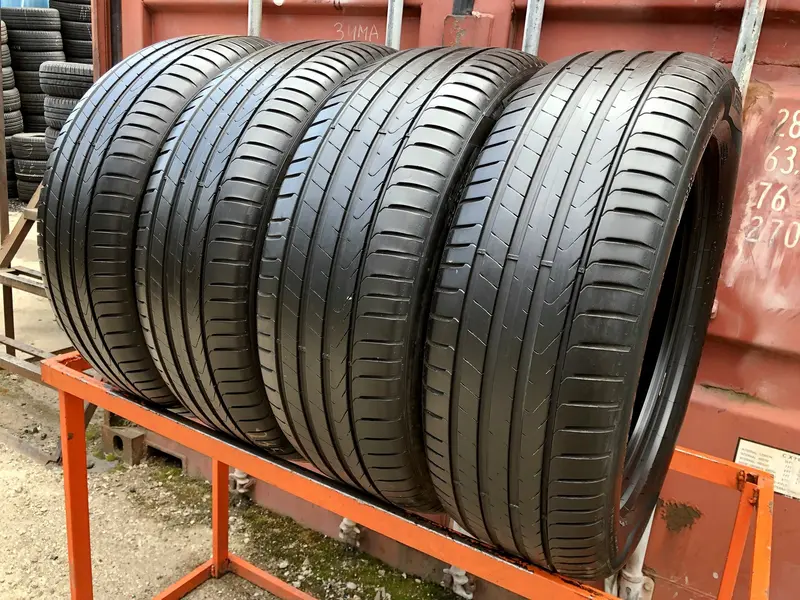 Комплект б/у шин 235/55 R18 Pirelli Scorpion