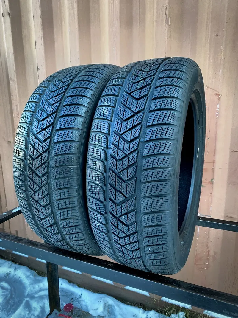 Пара новых шин 235/55 R18 Pirelli Scorpion Winter, фото 1