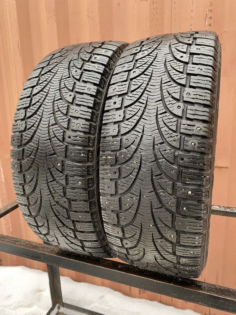 Пара б/у шин 235/55 R18 Pirelli Winter Carving EDGE, фото 1