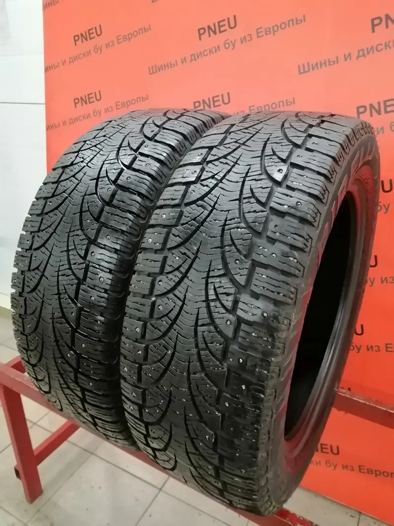 Пара б/у шин 235/55 R18 Pirelli Winter Carving EDGE