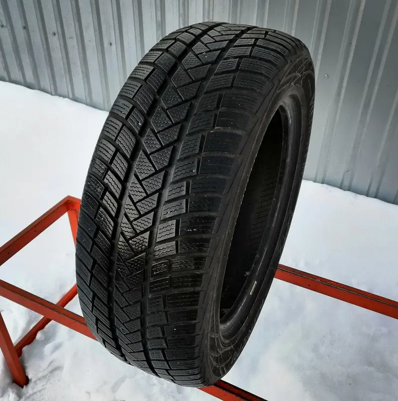 Б/у шина 235/55 R18 Vredestein Wintrac Pro