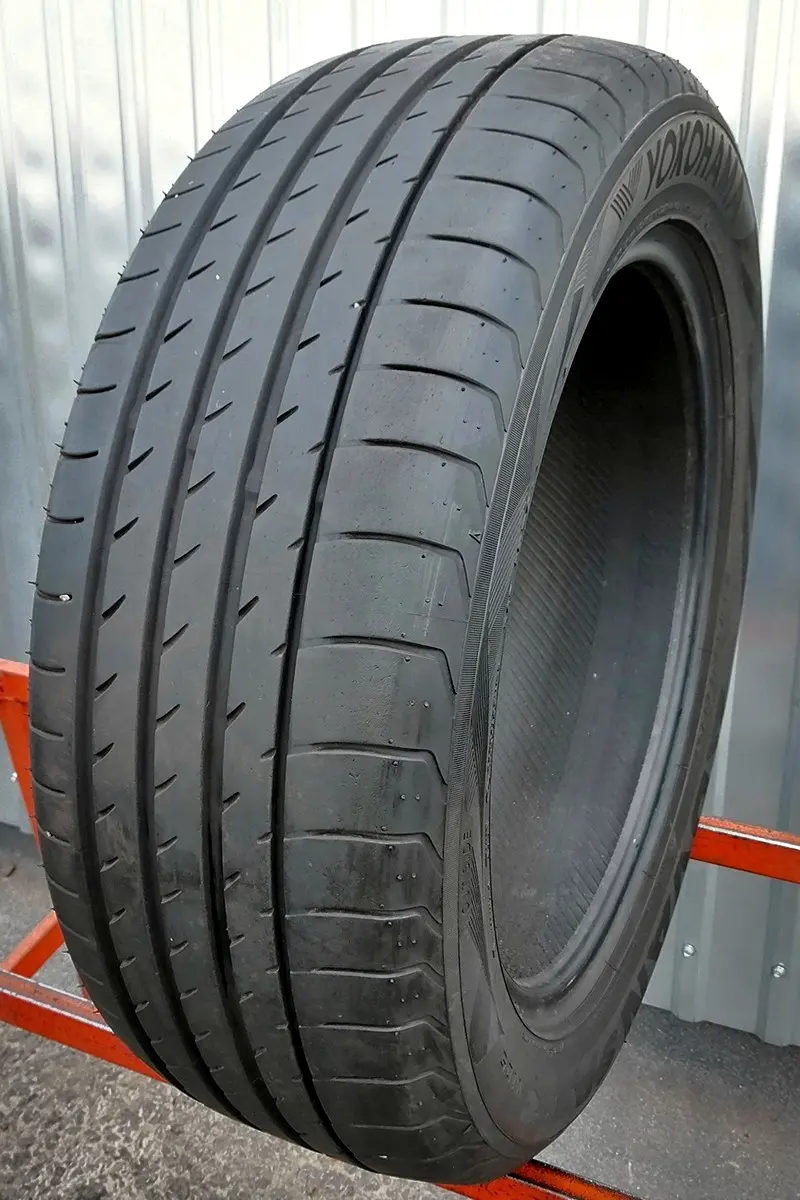 Б/у шина 235/55 R18 Yokohama Advan Sport V105