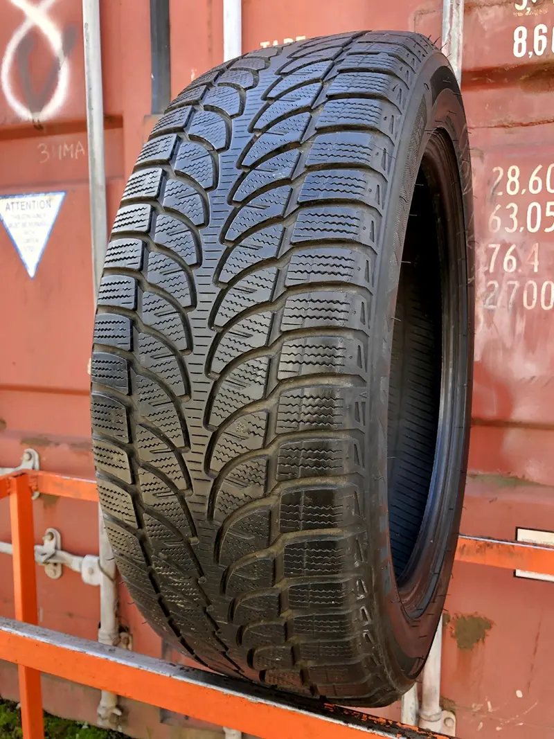 Пара б/у шин 235/55 R19 Bridgestone Blizzak LM-80 EVO, фото 1