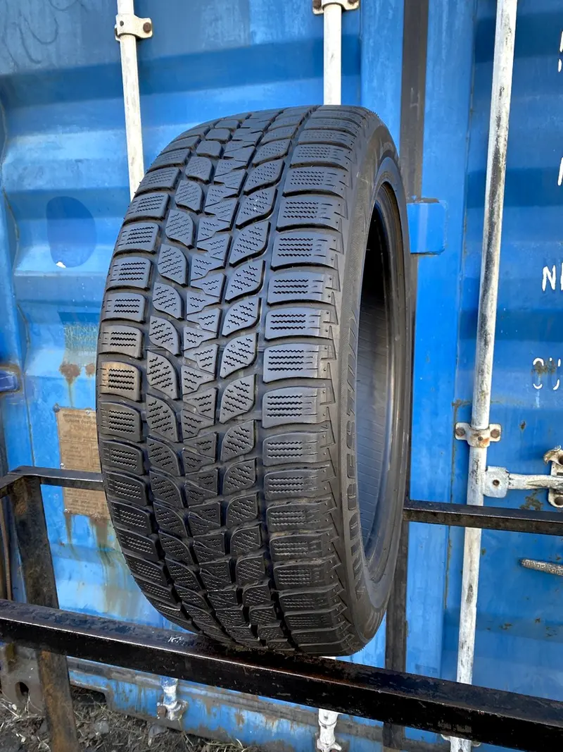 Б/у шина 235/55 R19 Bridgestone Blizzak LM25