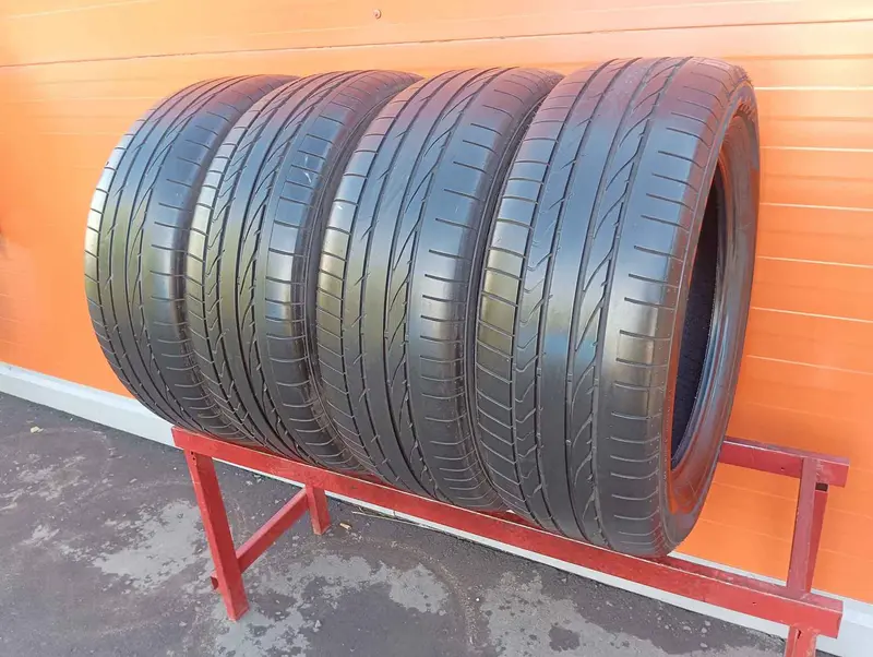 Комплект б/у шин 235/55 R19 Bridgestone Dueler H/P Sport