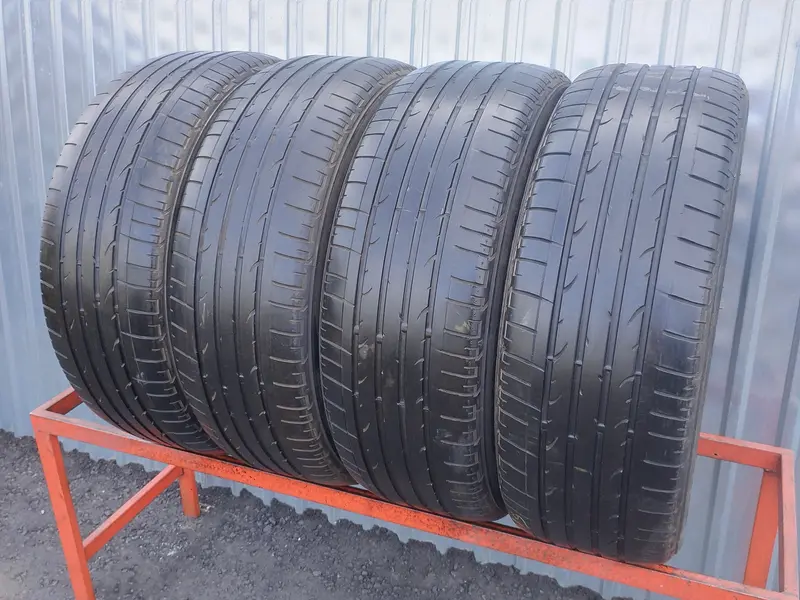 Комплект б/у шин 235/55 R19 Bridgestone Dueler H/P Sport