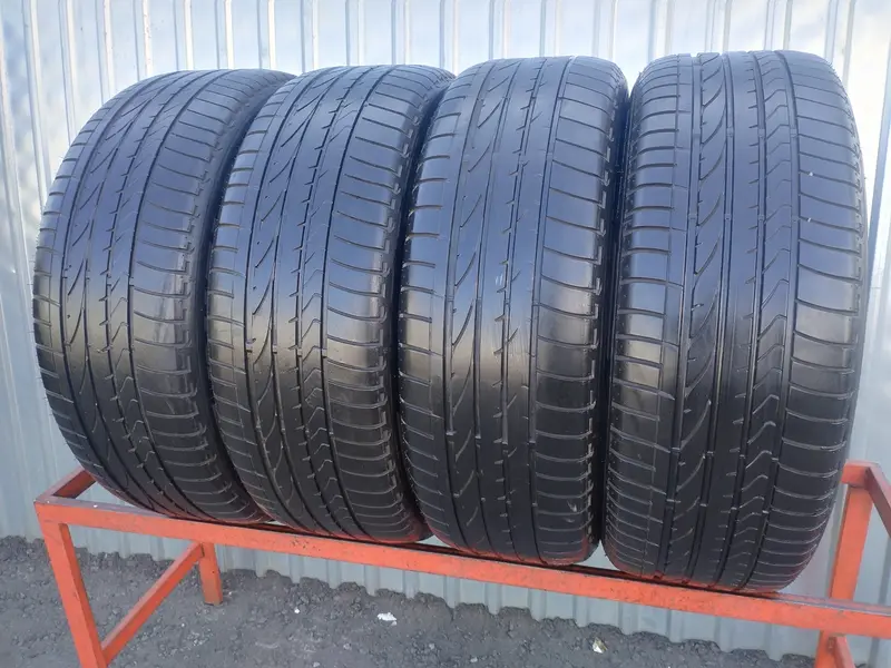 Комплект б/у шин 235/55 R19 Bridgestone Dueler H/P Sport MO