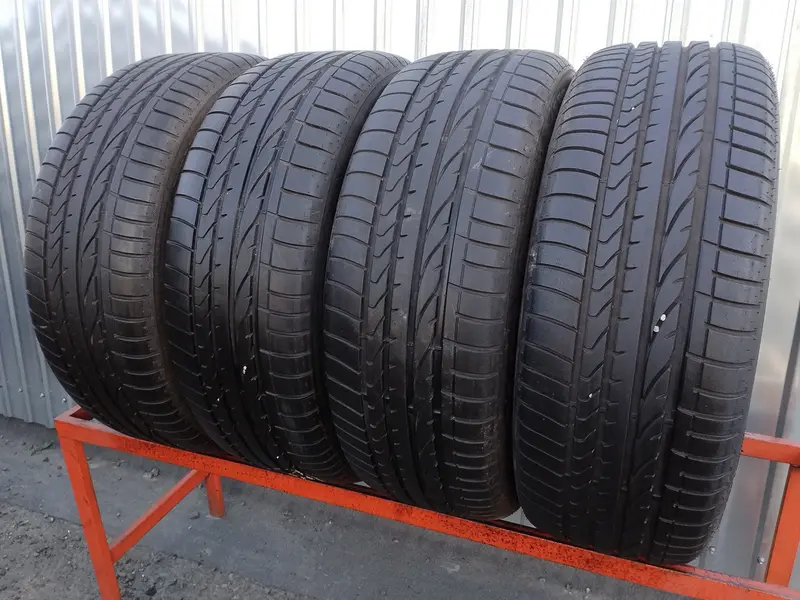 Комплект б/у шин 235/55 R19 Bridgestone Dueler H/P Sport MO