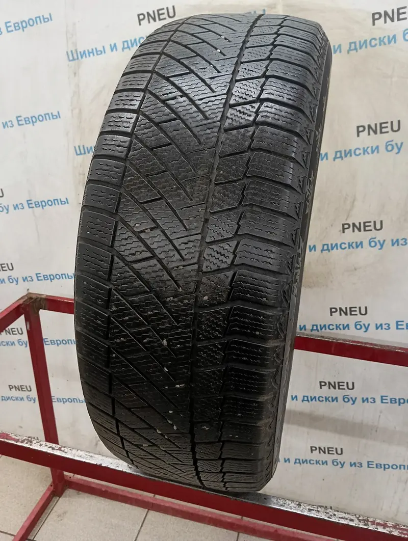 Б/у шина 235/55 R19 Continental ContiVikingContact 6 SUV