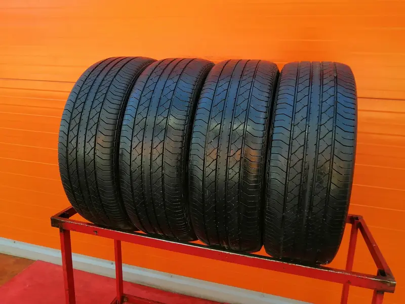 Комплект б/у шин 235/55 R19 Dunlop SP Sport 270