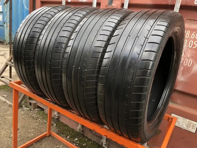 Комплект б/у шин 235/55 R19 Dunlop SP Sport Maxx GT