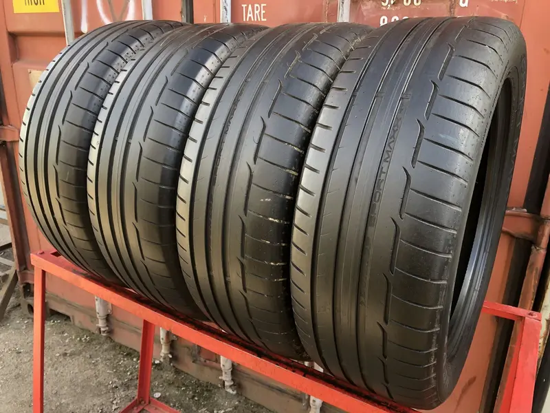 Комплект б/у шин 235/55 R19 Dunlop SP Sport Maxx RT