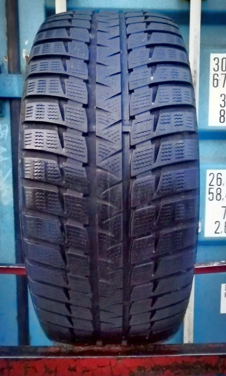 Б/у шина 235/55 R19 Falken Eurowinter HS-449