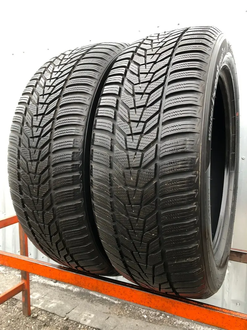 Пара б/у шин 235/55 R19 Hankook Winter I cept Evo3 W330