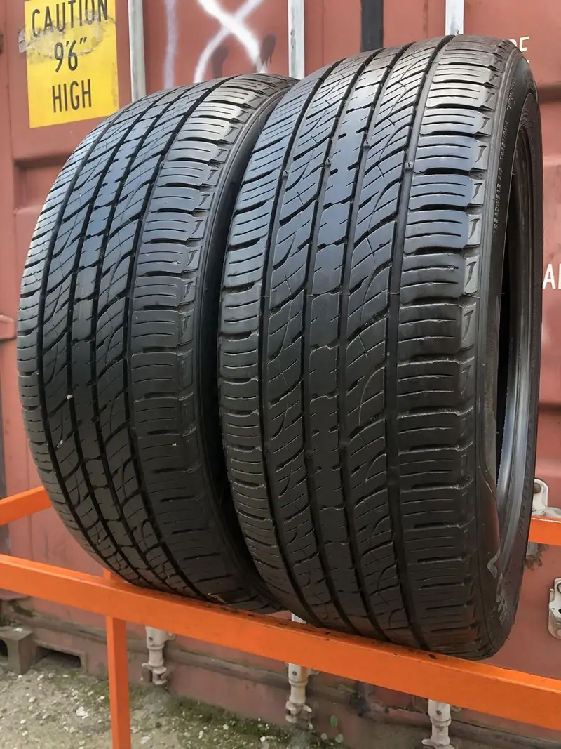 Пара б/у шин 235/55 R19 Kumho Crugen Premium KL33