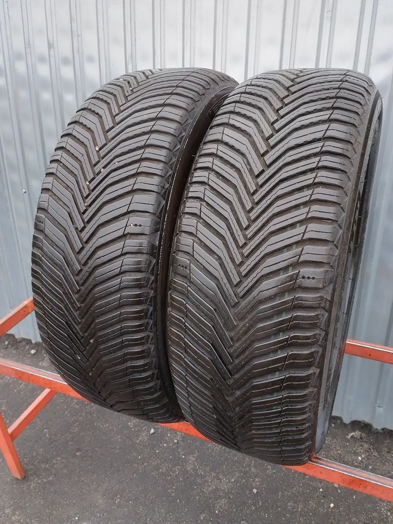 Пара б/у шин 235/55 R19 Michelin CrossClimate 2, фото 1