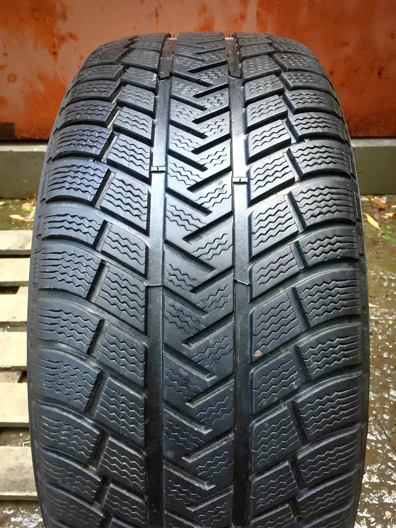 Б/у шина 235/55 R19 Michelin Latitude Alpin