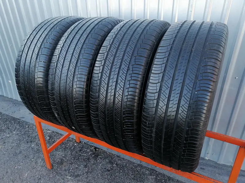 Комплект б/у шин 235/55 R19 Michelin Latitude Tour HP