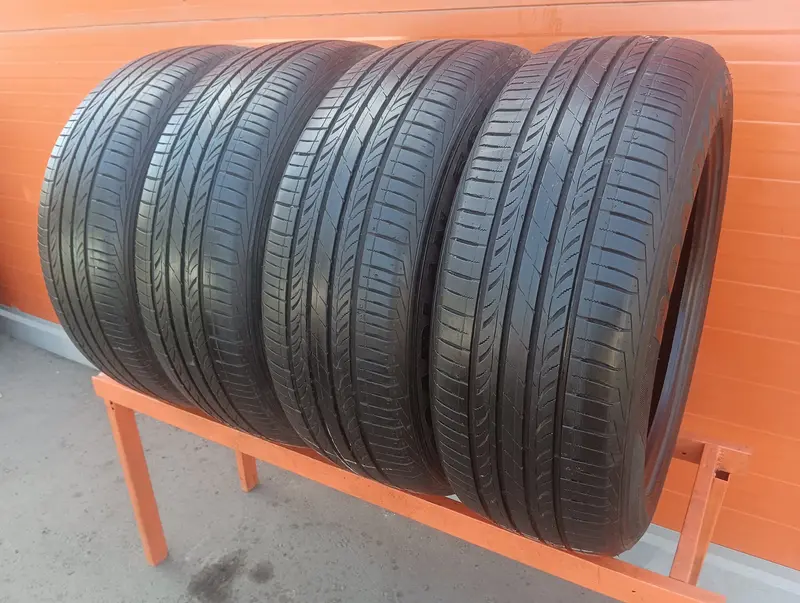 Комплект б/у шин 235/55 R19 Nexen Roadian 581