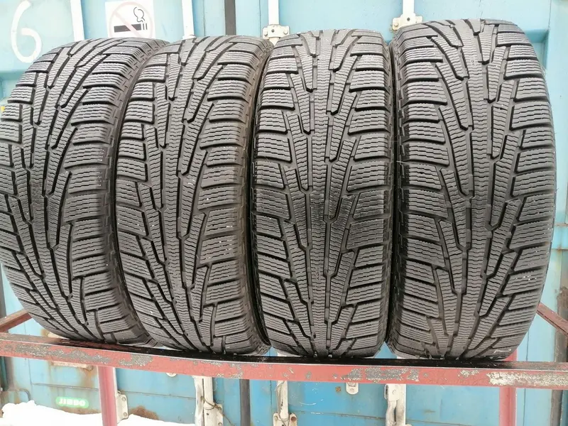 Комплект б/у шин 235/55 R19 Nokian Hakkapeliitta R SUV