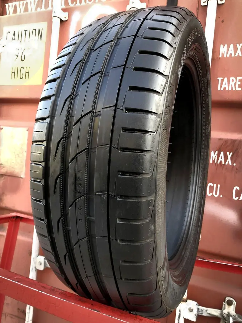 Б/у шина 235/55 R19 Nokian zLine SUV